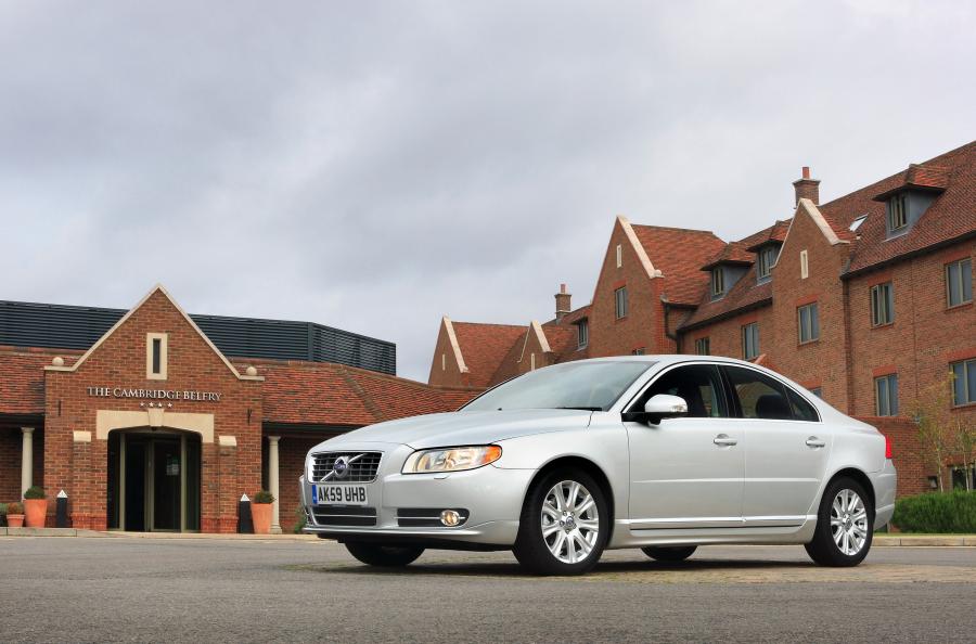  Volvo S80 2009 года  (фото 54 из 76)
